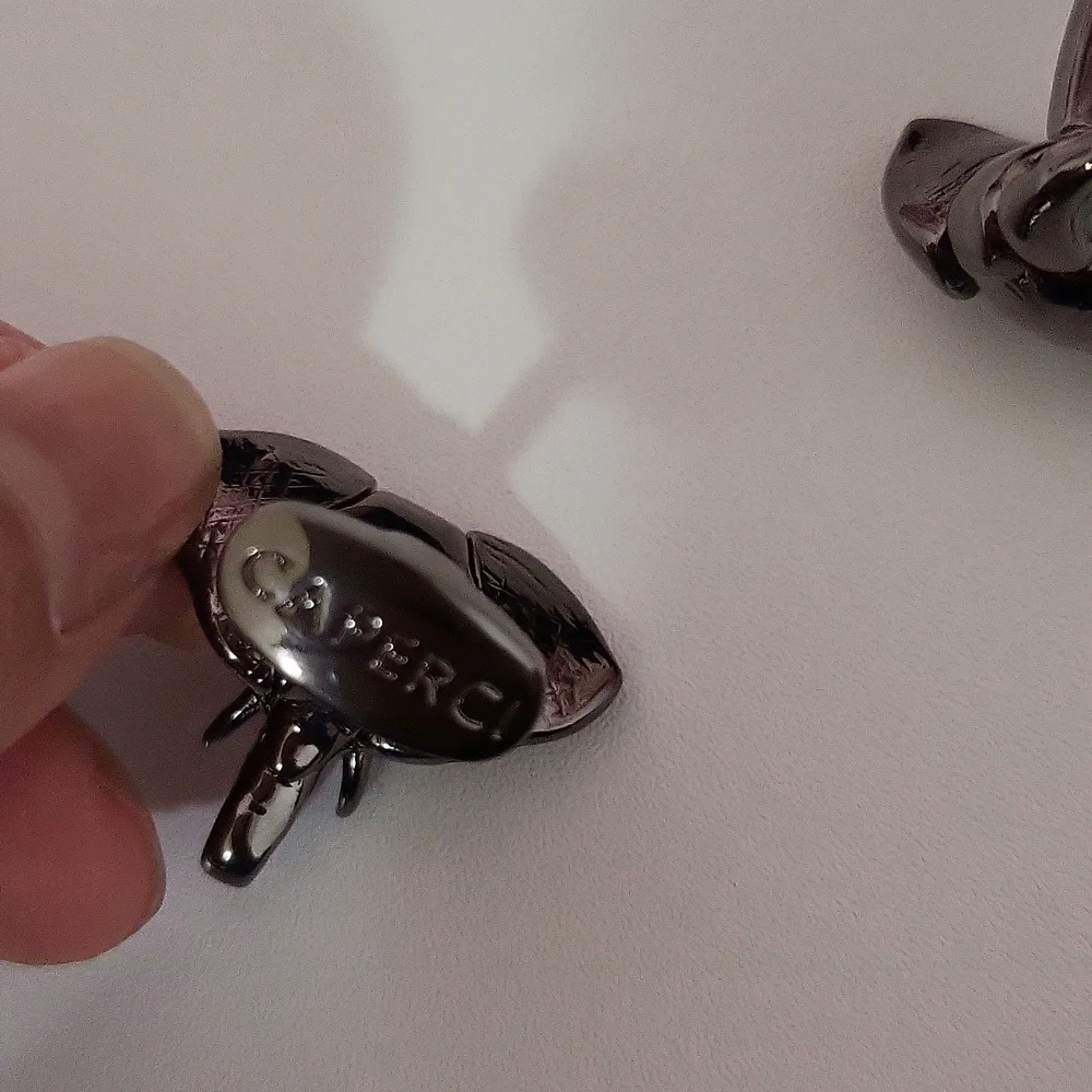 Caperci Men's Animal Elephant Head Shirt Cufflinks - Picture 5 of 8